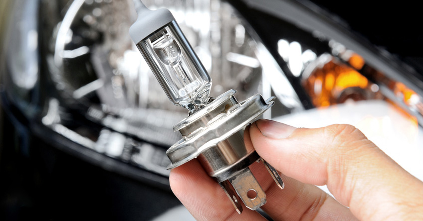 Éclairage auto, ampoules de remplacement et DEL